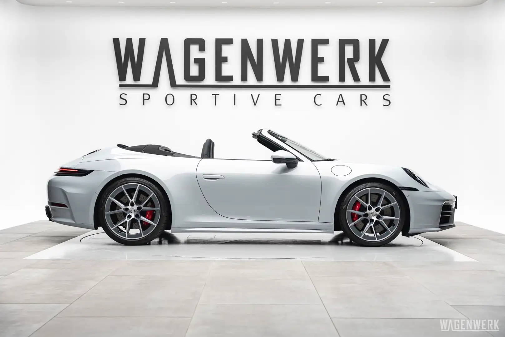 Porsche 911 992.2 Carrera S Cabrio SPORTDESIGN INNODRIVE LIFT Grau - 2