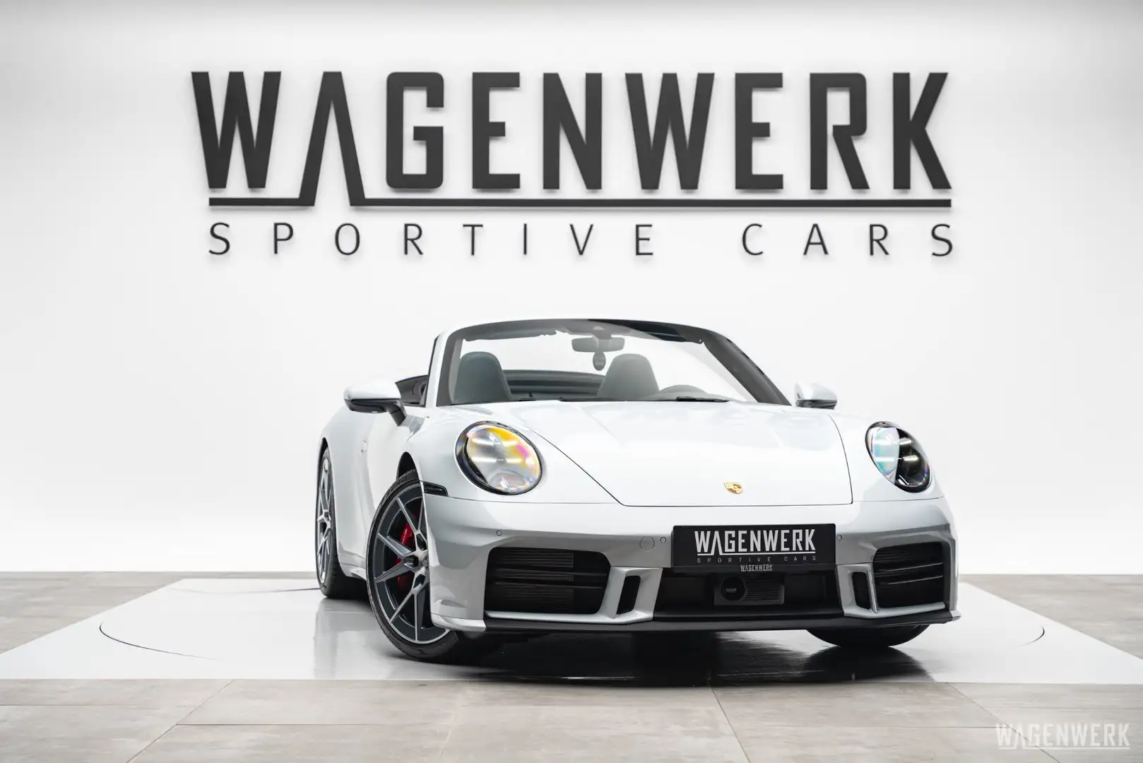 Porsche 911 992.2 Carrera S Cabrio SPORTDESIGN INNODRIVE LIFT Grau - 1