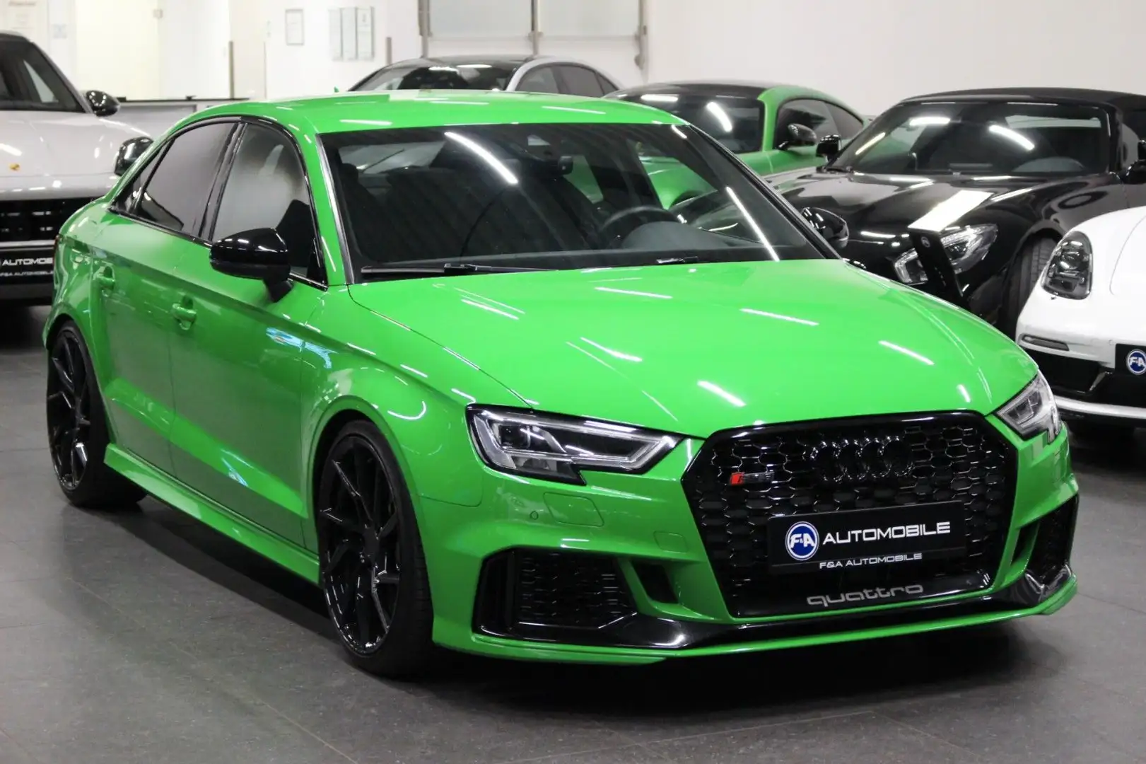 Audi RS3 2.5 TFSI Quattro APR-UMBAU+Matrix LED+KW V3 Groen - 2