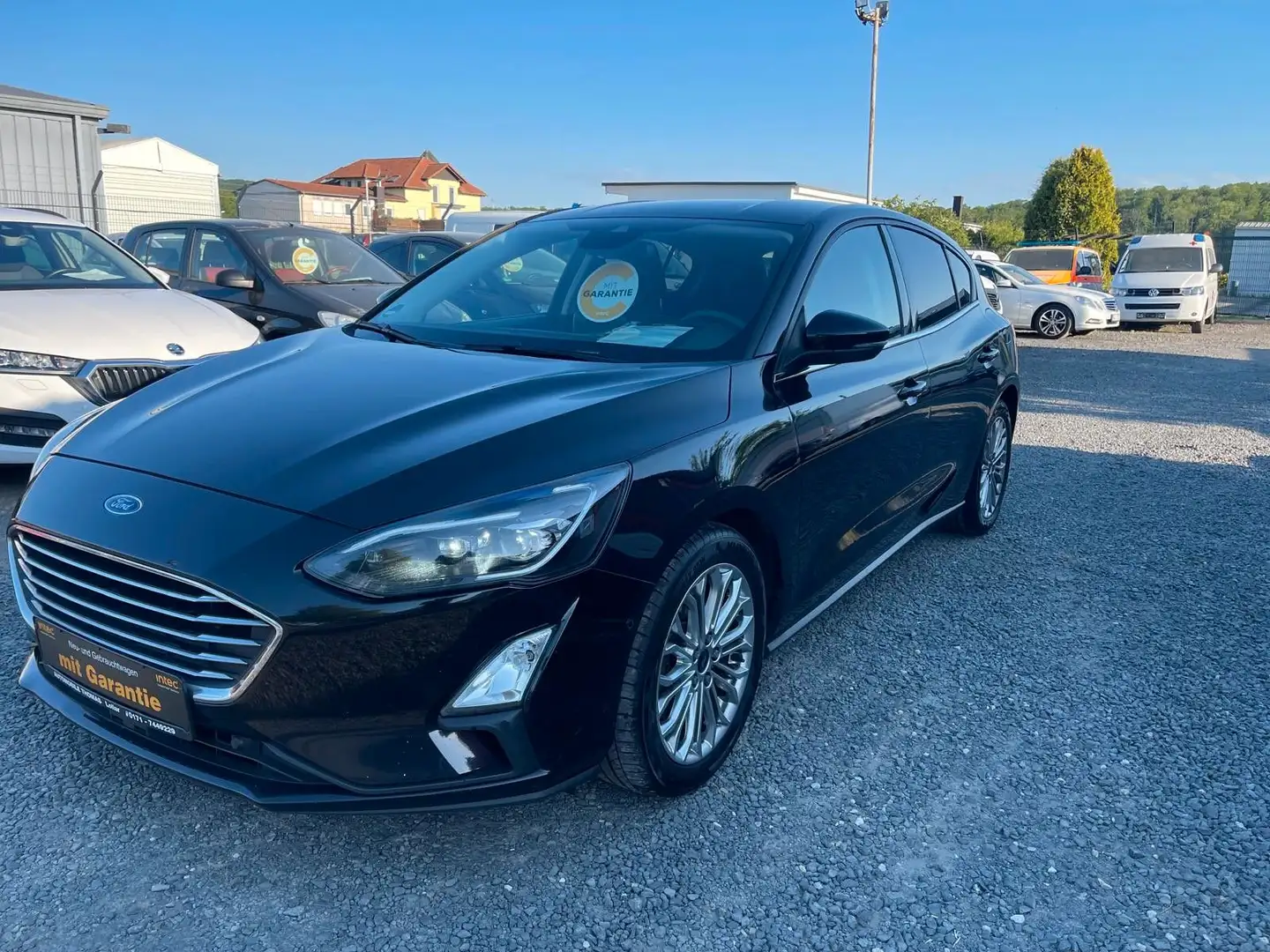 Ford Focus Lim. Titanium/NAVI/KAMERA/TÜV NEU Negro - 2