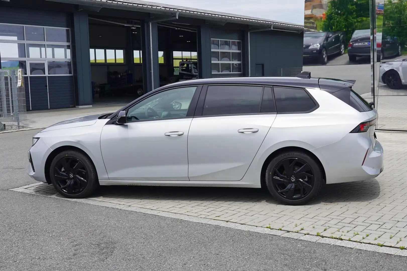 Opel Astra L Kombi 1.5D GS-Line Leder Zilver - 2