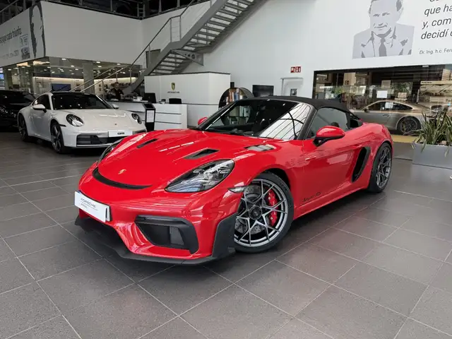 Porsche 718 Spyder RS PDK