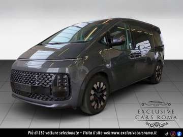1.6 HEV AT 2WD 7 posti Luxury