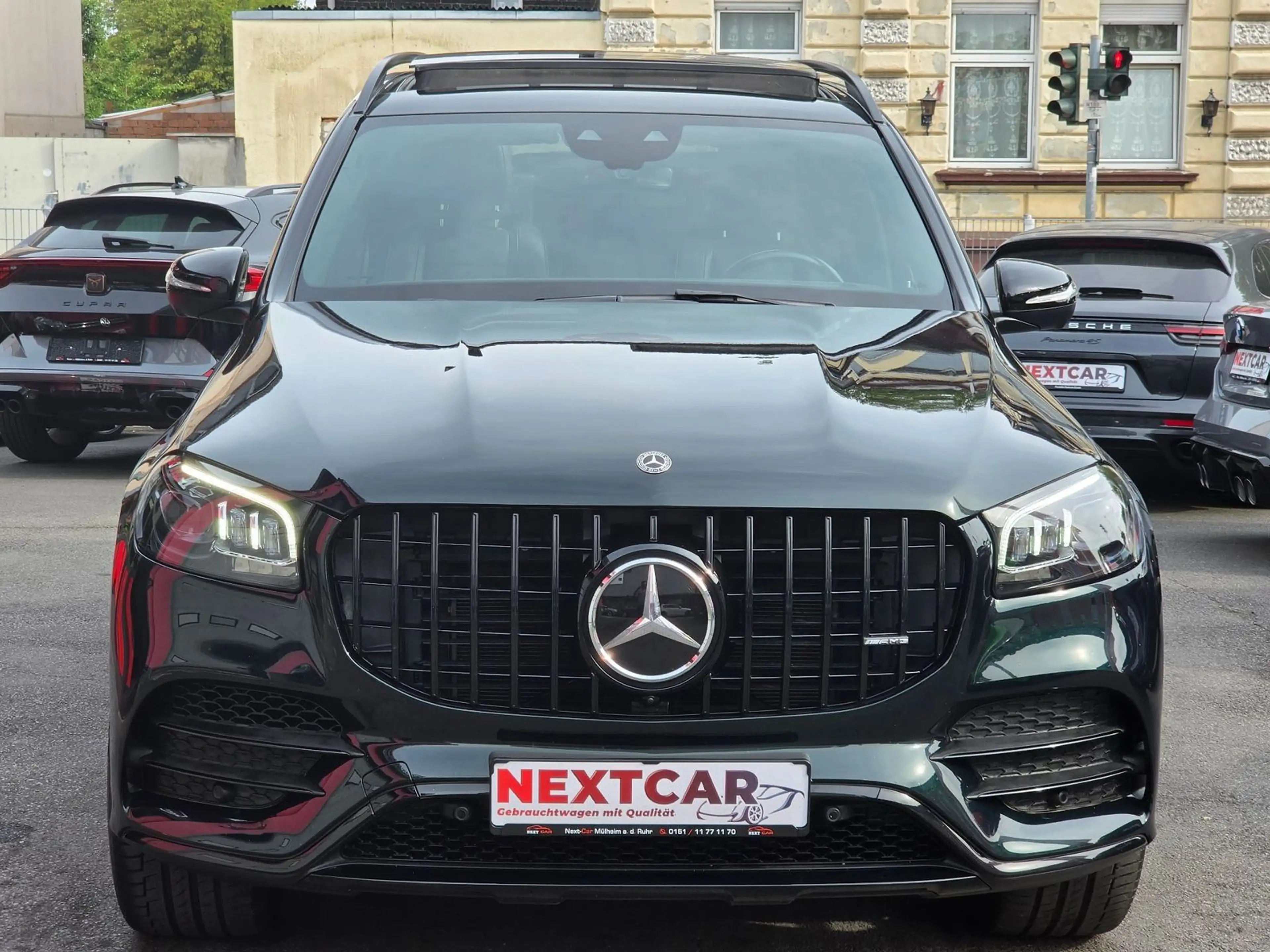 Mercedes-Benz GLS 400 d  AMG Line 4Matic/Pano/360°/7Sitzer/Bur — photo 2