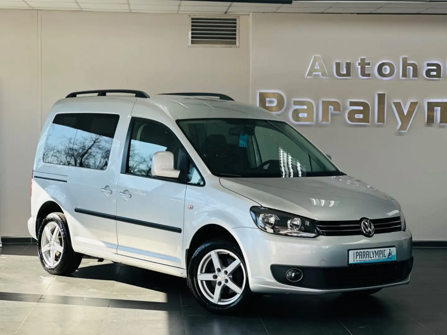 Volkswagen Caddy Comfortline EcoFuel 2.0 *7-SITZ*ERDGAS Stříbrná - 1