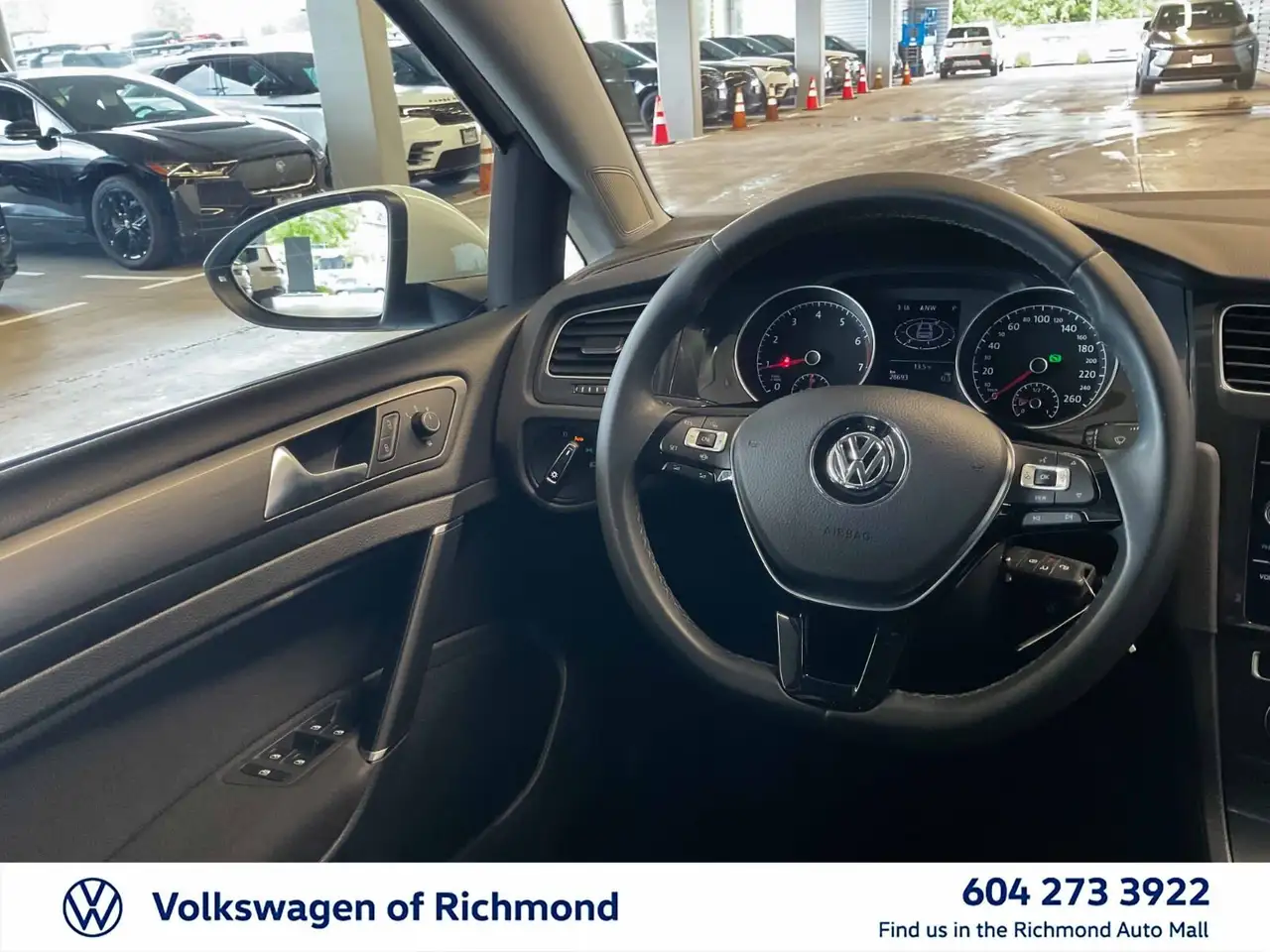 Volkswagen Golf снимка Volkswagen Golf