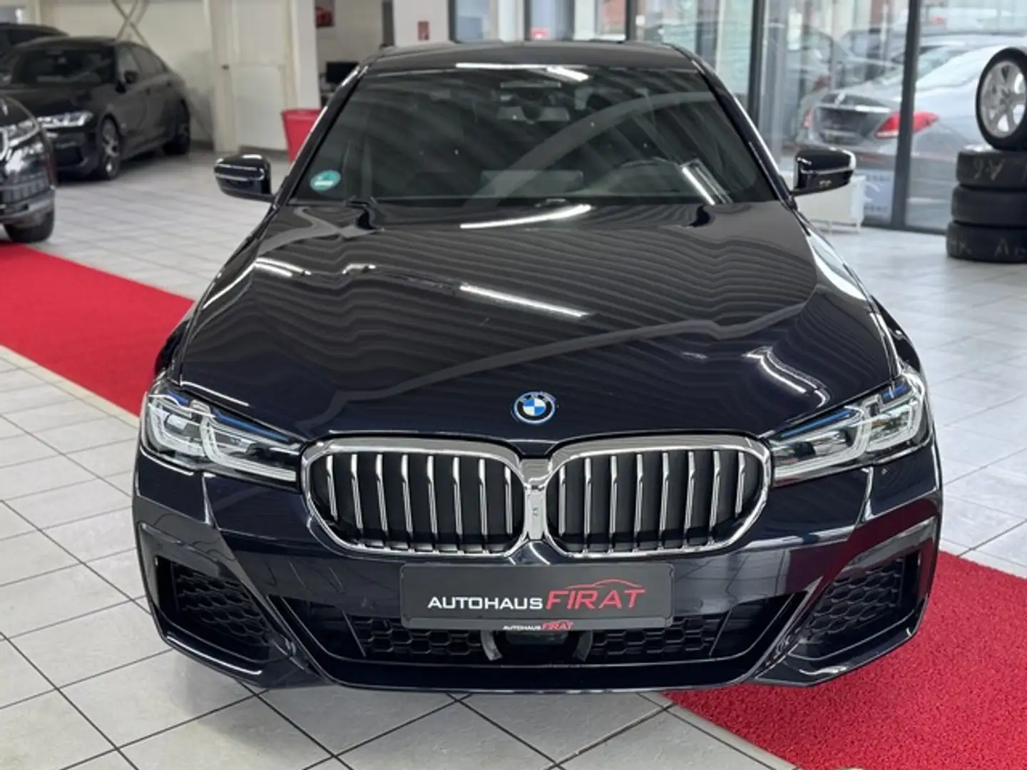 BMW 530 e M Sport°Navi°Laser°Head-Up°II Hand° Blau - 2