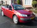 Renault Megane Megane 1.6-16V Priv.Luxe Rood - thumbnail 1