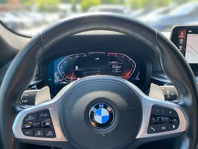 BMW M view 8