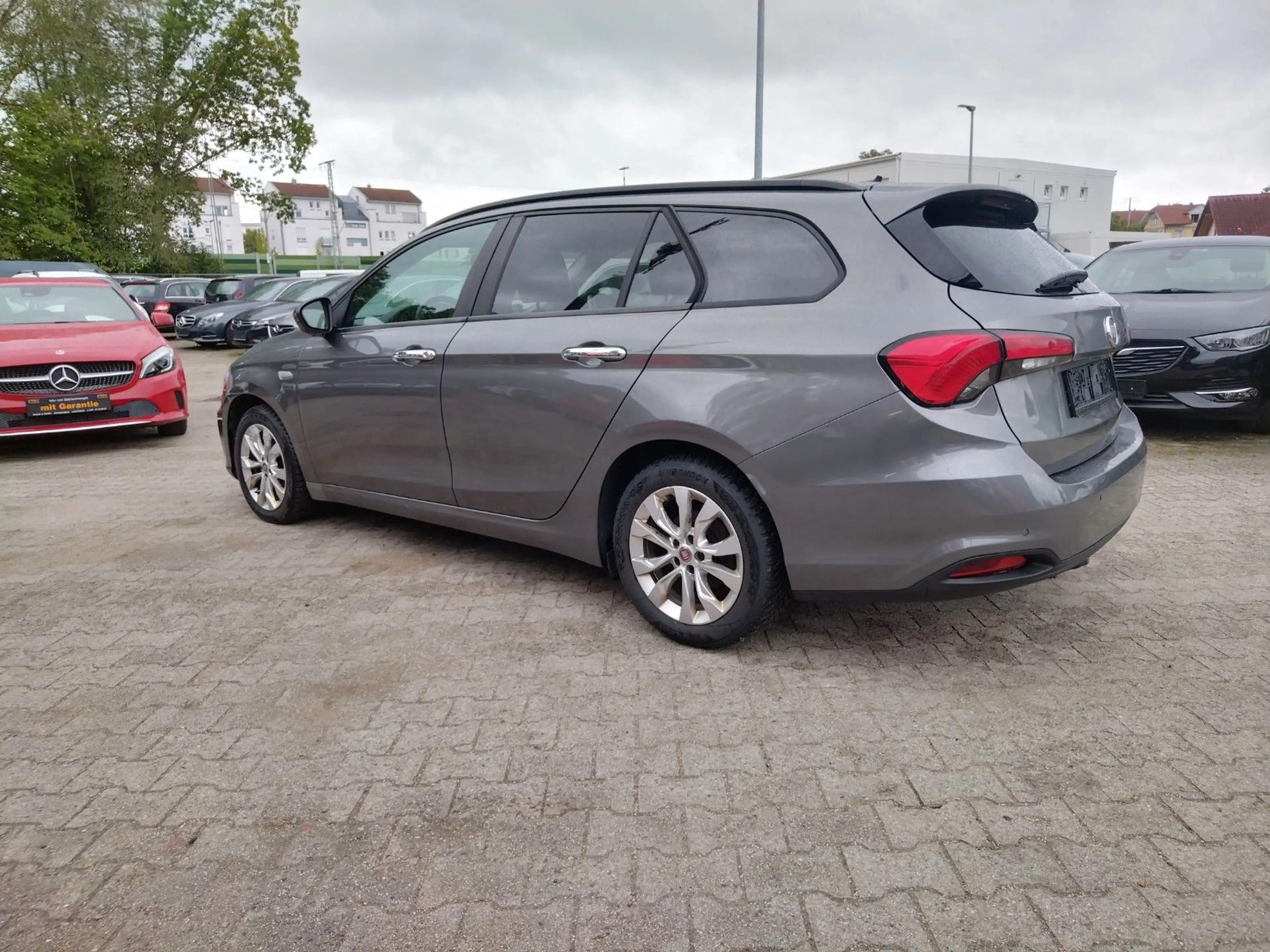 Fiat Tipo 1.6 JTDM EASY+2.HAND+KLIMA+NAVI+PDC+AHK — photo 3