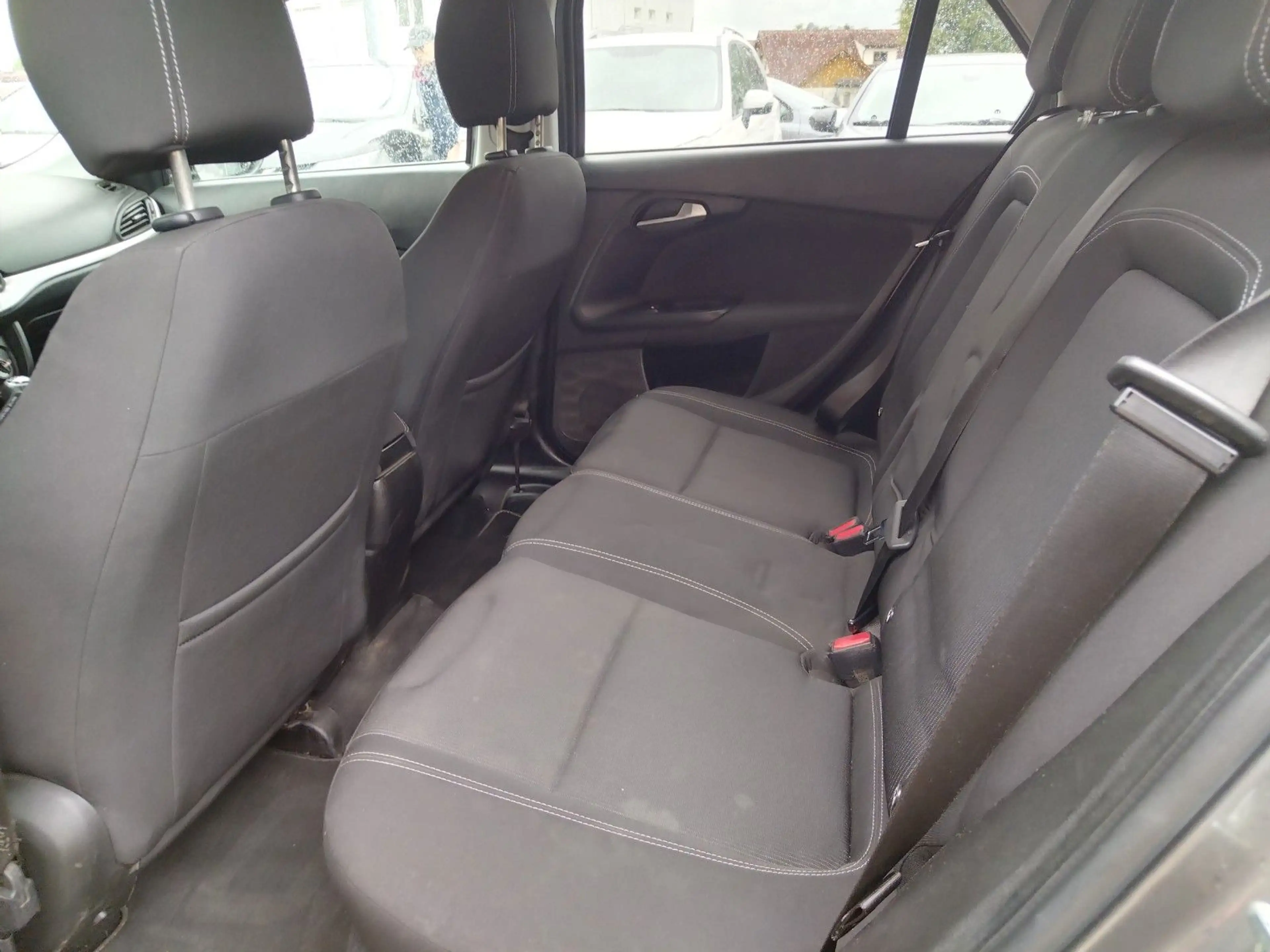 Fiat Tipo 1.6 JTDM EASY+2.HAND+KLIMA+NAVI+PDC+AHK — photo 11
