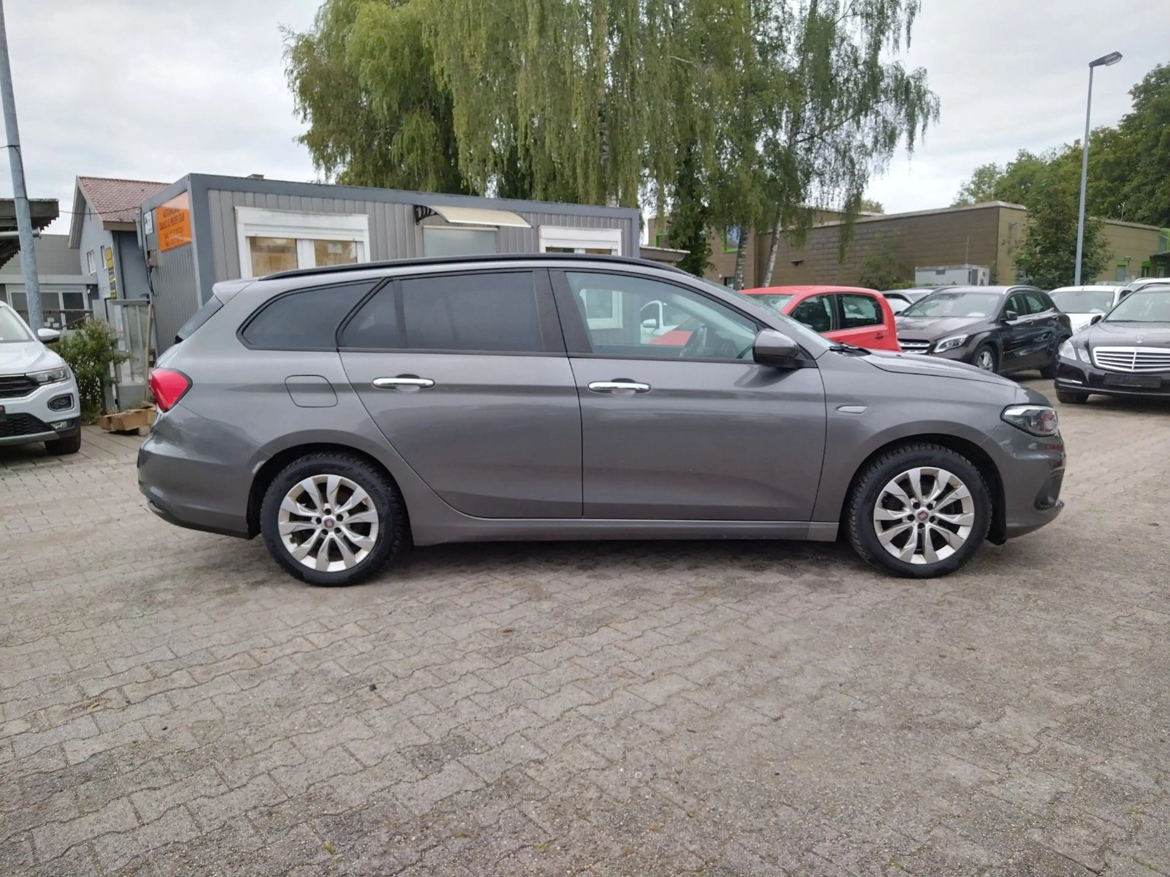 Fiat Tipo 1.6 JTDM EASY+2.HAND+KLIMA+NAVI+PDC+AHK — photo 6