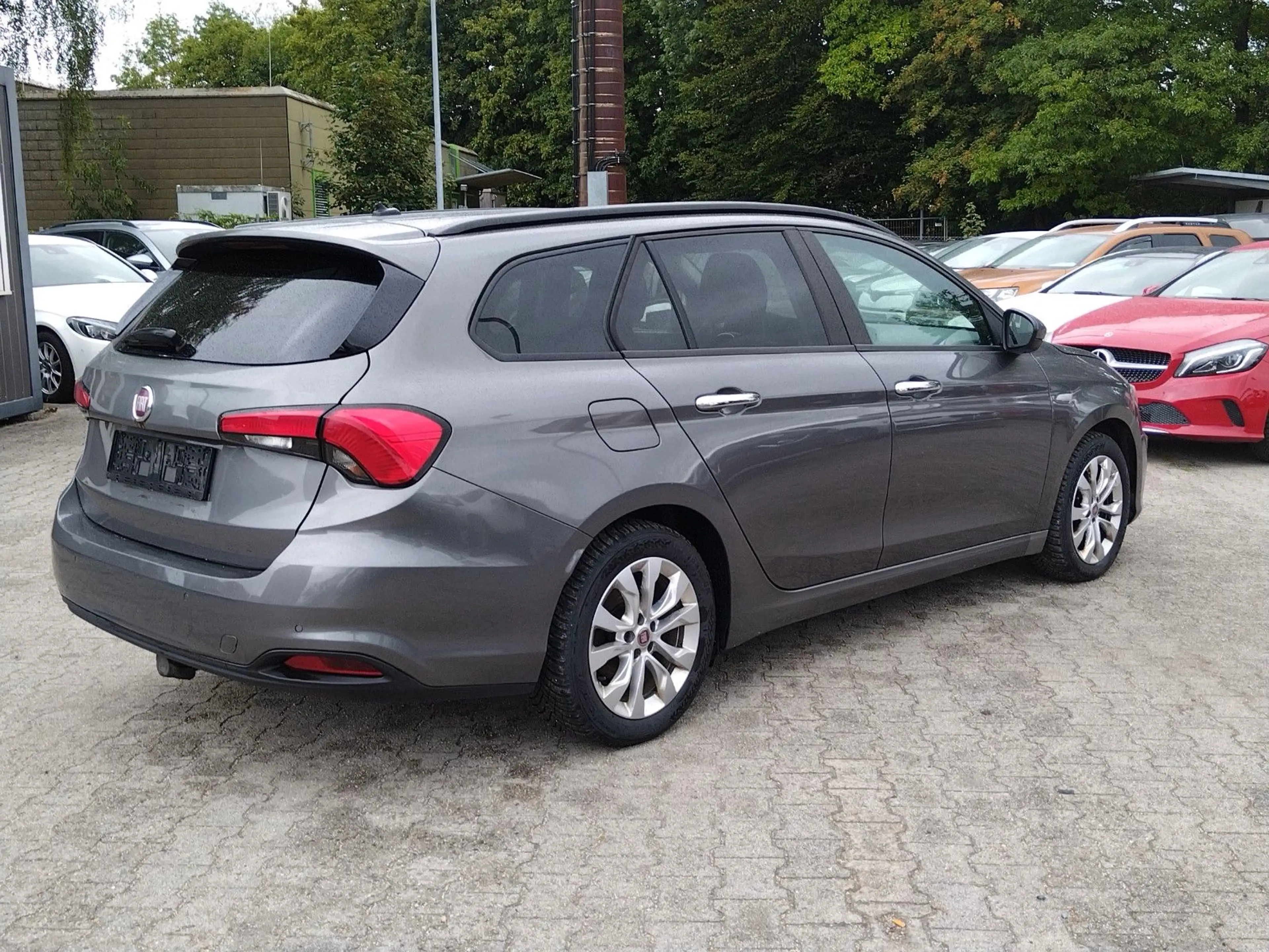 Fiat Tipo 1.6 JTDM EASY+2.HAND+KLIMA+NAVI+PDC+AHK — photo 5