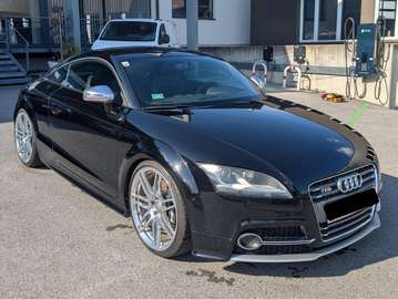 TTS Coupé 2,0 T FSI quattro