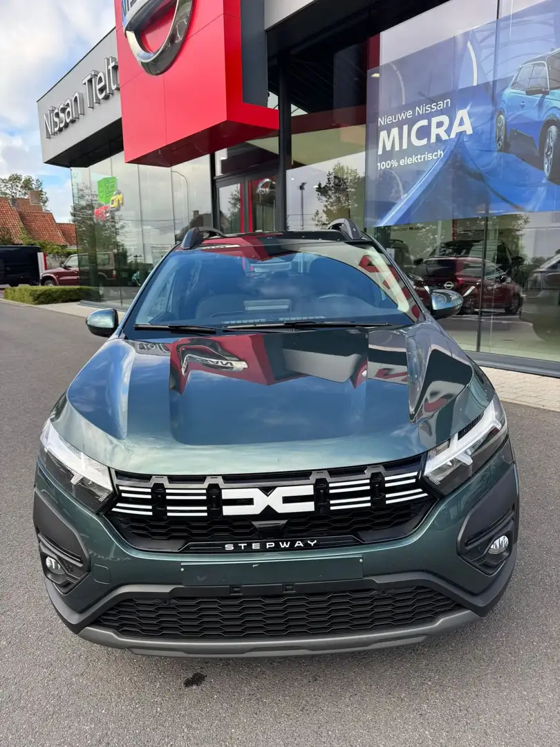 Dacia Sandero Stepway Expression Tce 90 + City pack Vert - 1