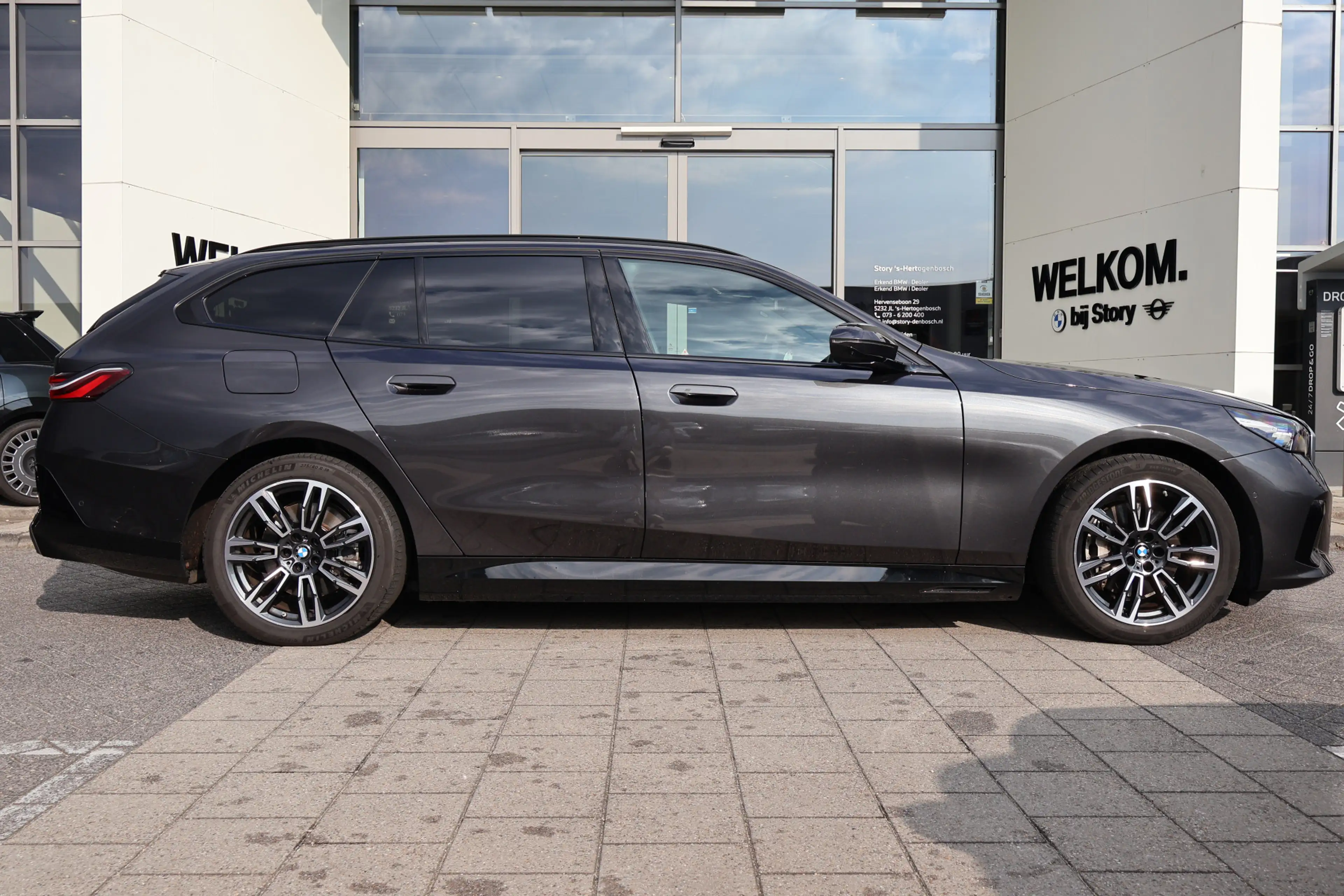 BMW i5 Touring eDrive40 M Sport / Trekhaak / Comfort Acce — photo 10