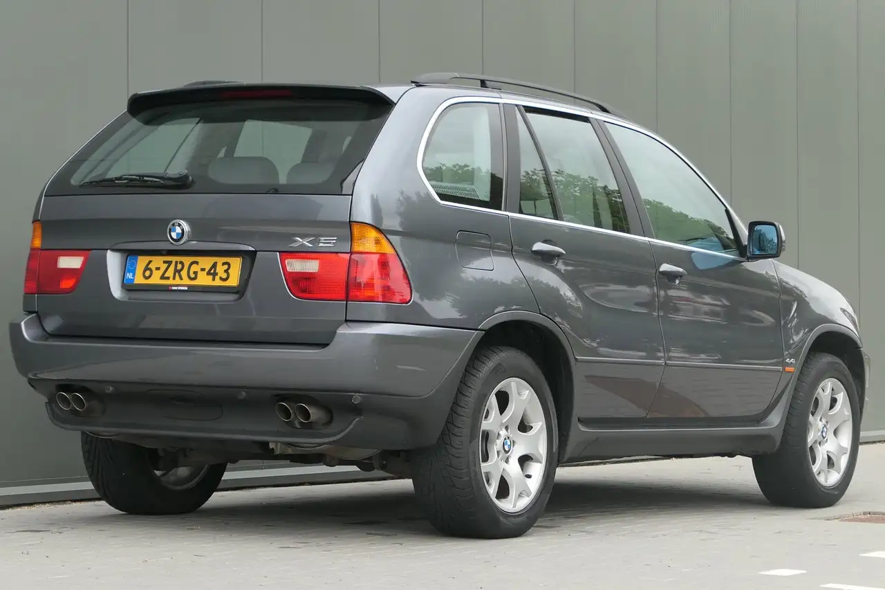 BMW X5 4.4i Youngtimer Schuifdak Memory Navi Stoelverwarm, foto 2