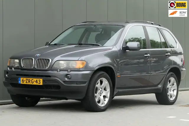BMW X5 4.4i Youngtimer Schuifdak Memory Navi Stoelverwarm