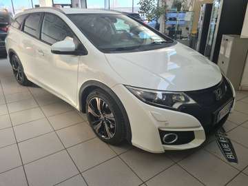 Tourer 1.6 Elegance Navi E6