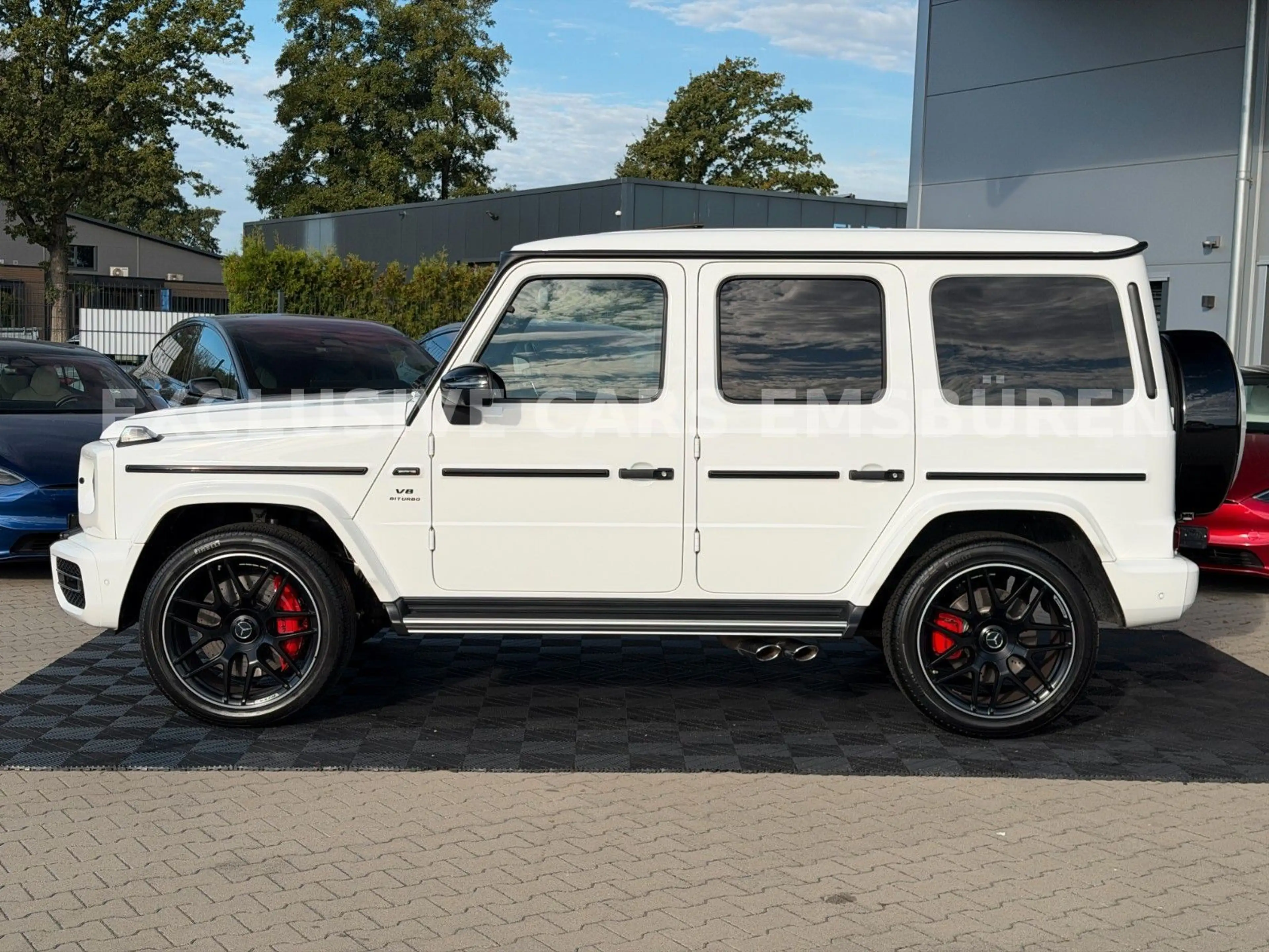 Mercedes-Benz G 63 AMG / NIGHT PAKET II / MANUFAKTUR / DESIGNO — photo 6
