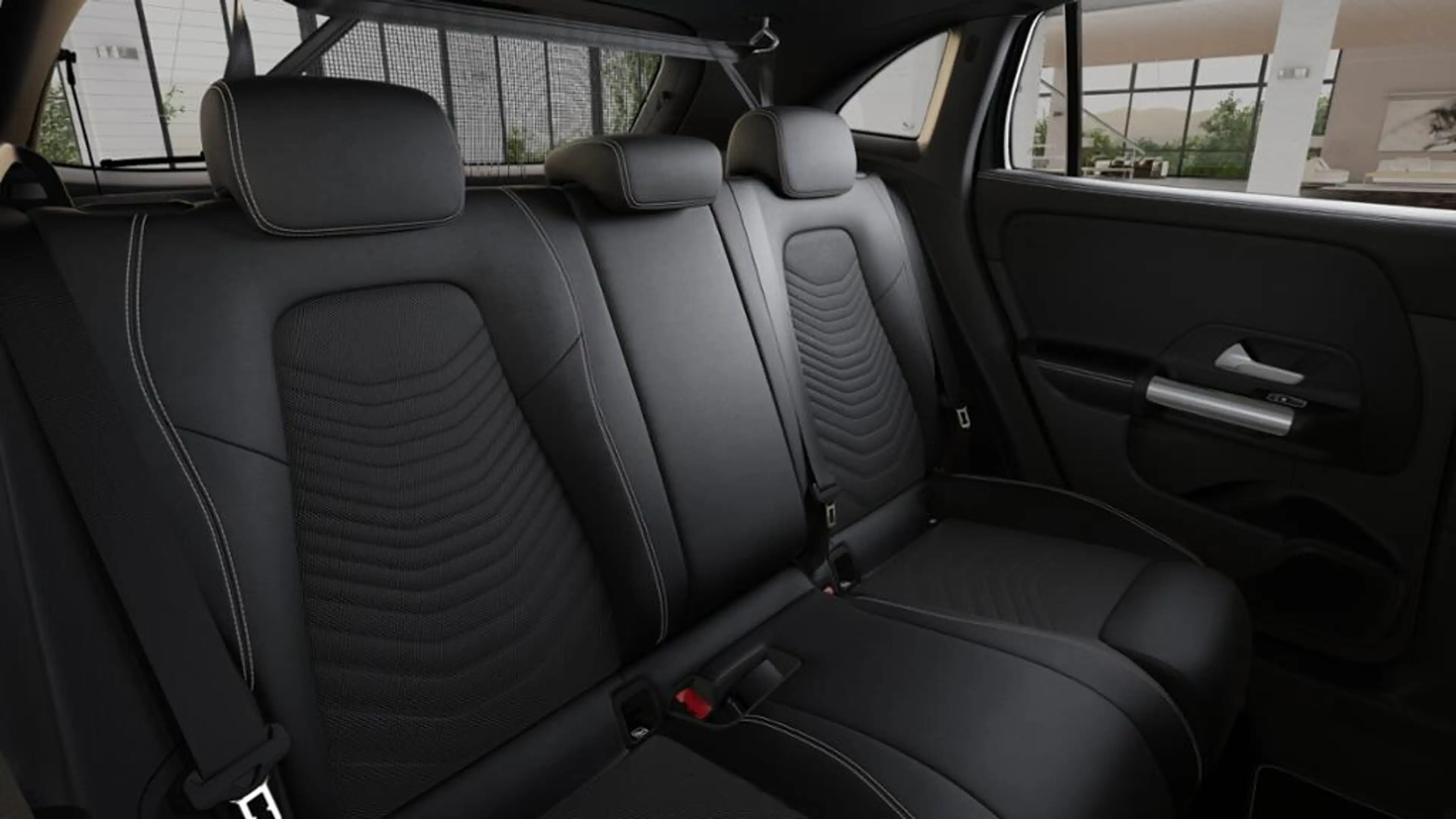 Mercedes-Benz GLA 250 e  Distronic+LED+MBUX+Night+EasyPackHeck — photo 12