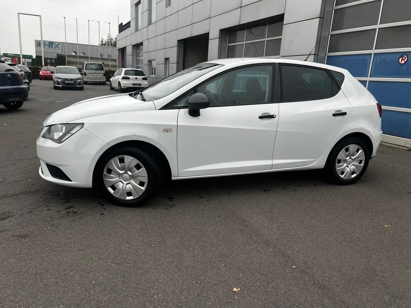 SEAT Ibiza Ibiza 1.0 MPI Blanc - 2