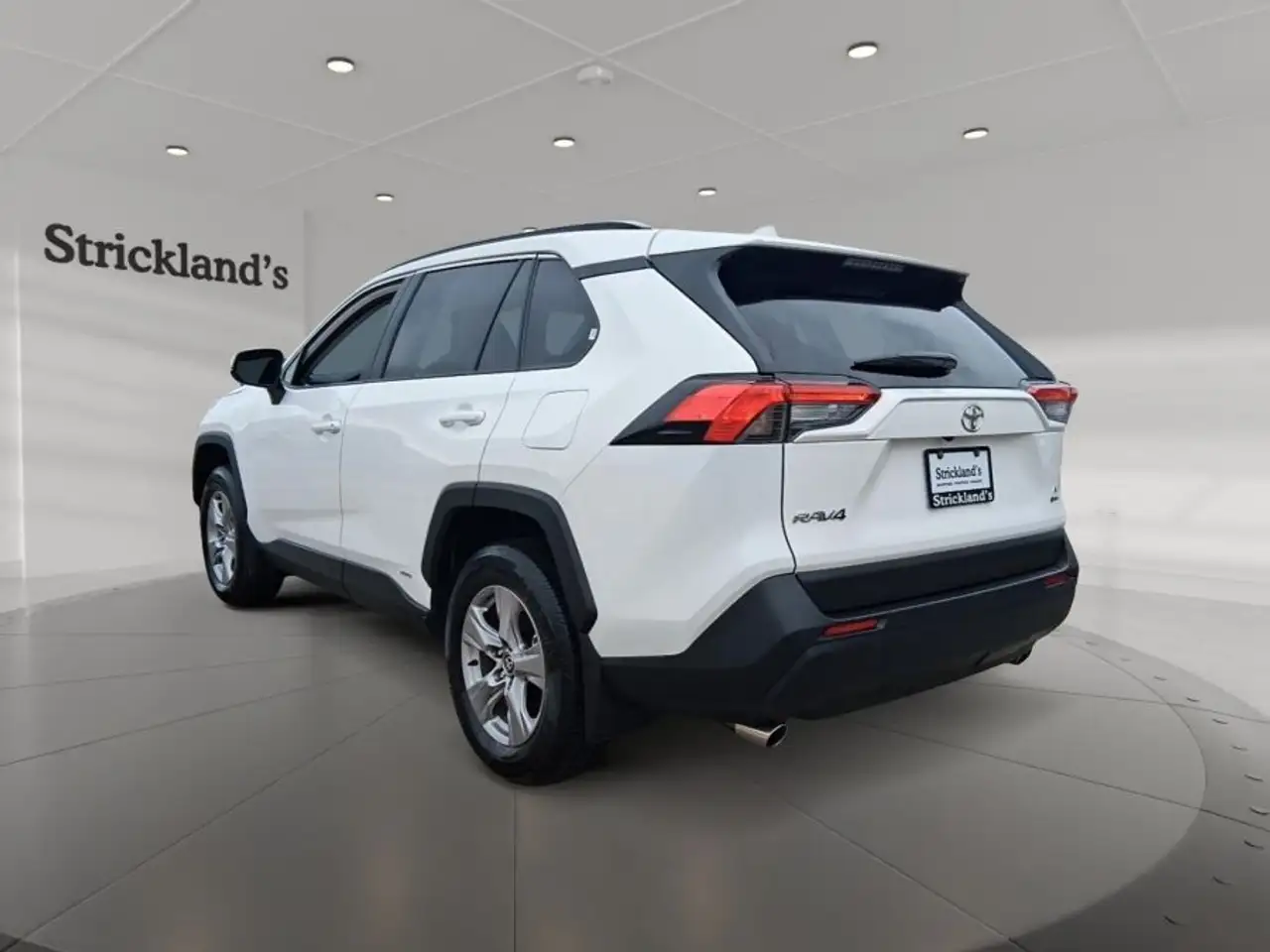 Toyota RAV 4 снимка Toyota RAV 4