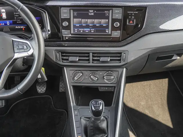 Volkswagen Polo view 11