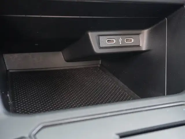 Volkswagen Polo view 13