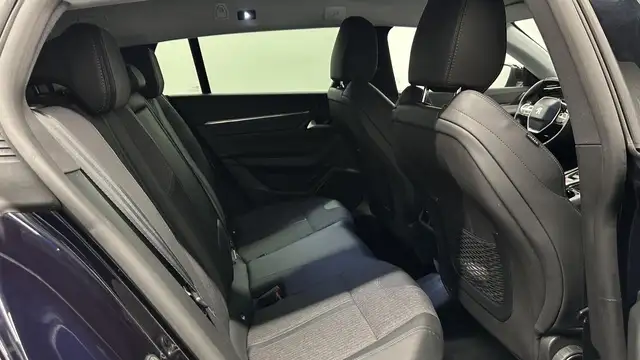 Peugeot 508 SW view 5