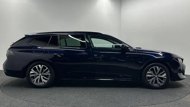 Peugeot 508 SW view 13