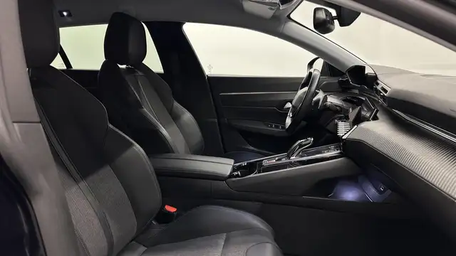 Peugeot 508 SW view 4