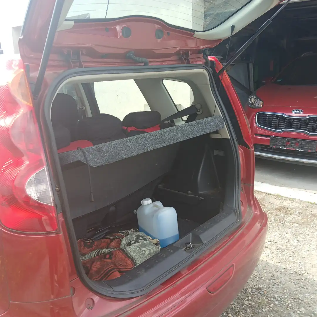 Nissan Note Note 1.4 acenta Червоний - 2