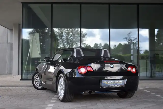 BMW Z4 view 6