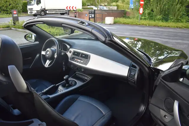 BMW Z4 view 11