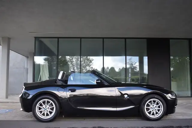 BMW Z4 view 3