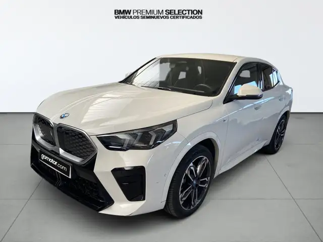 BMW iX2 eDrive20A