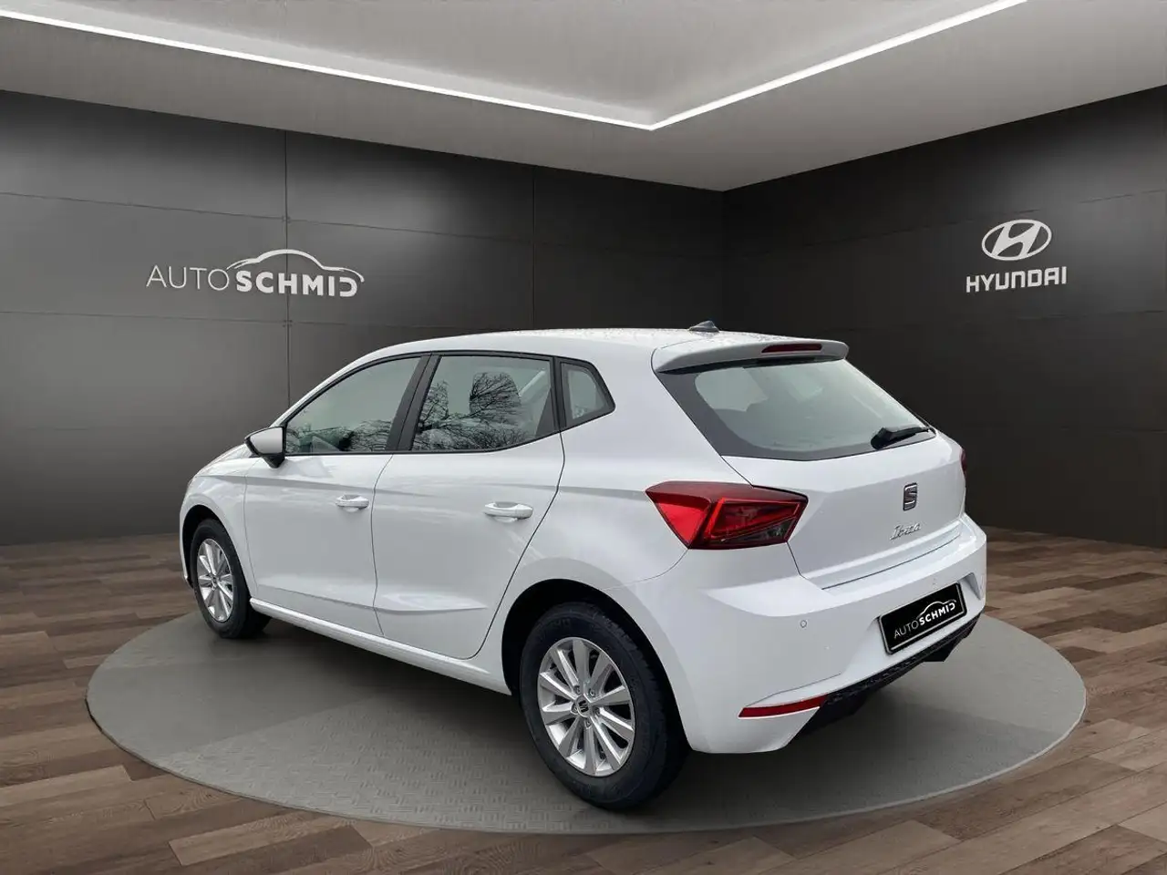 SEAT Ibiza Reference 1.0 GRA PDC hi WINTER-PAKET 5j 3