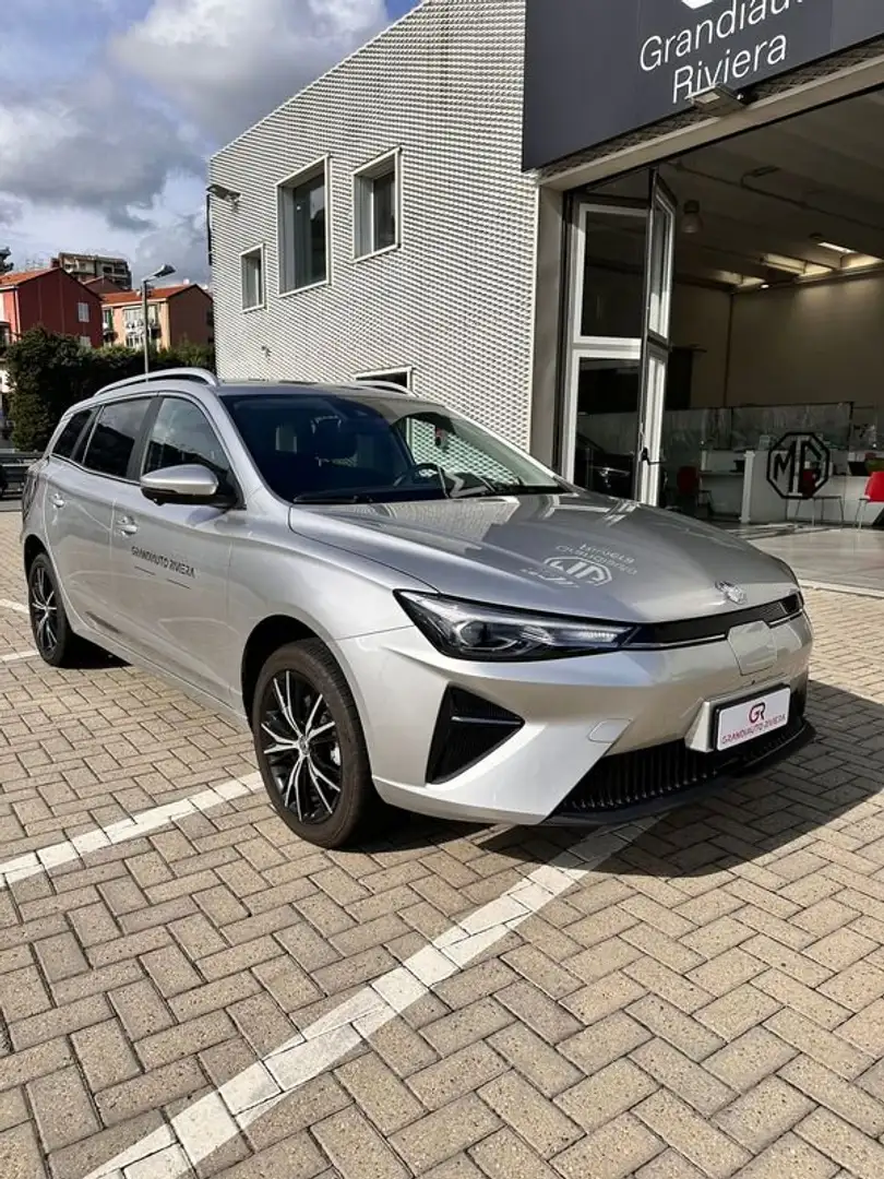 MG MG5 Luxury 61,1 KWh Gris - 2