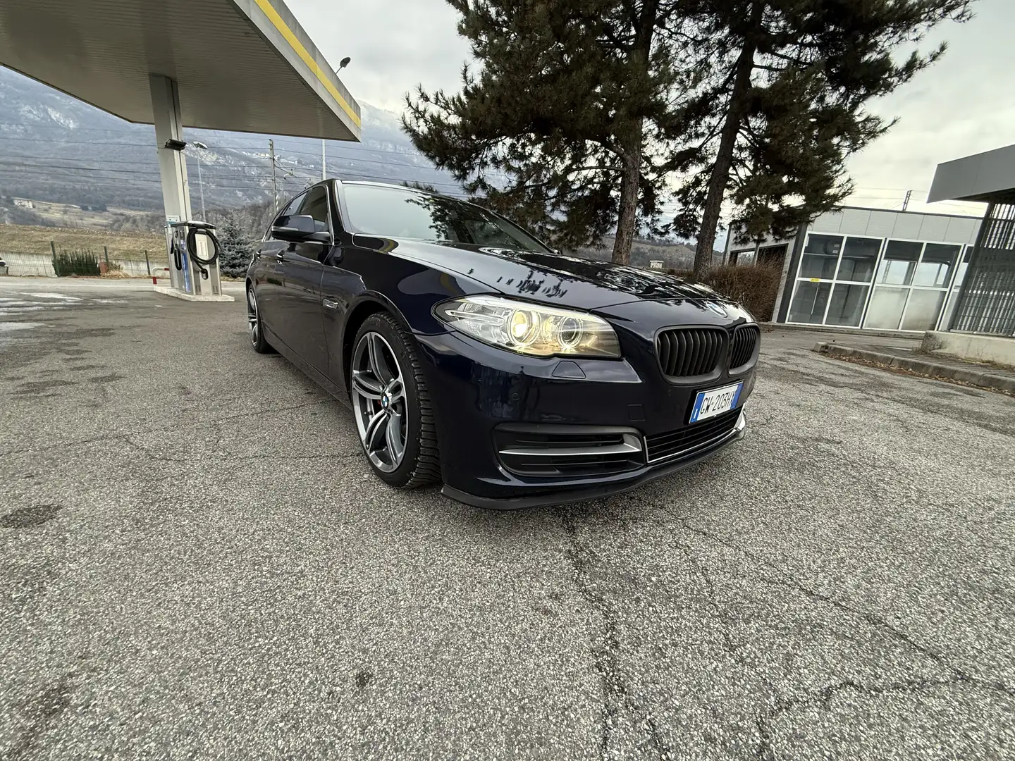BMW 525 525d Touring Business auto E6 Grigio - 2