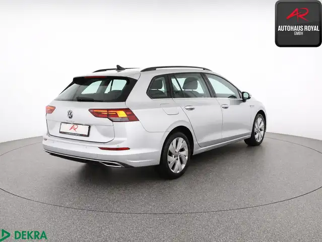 Volkswagen Golf view 5