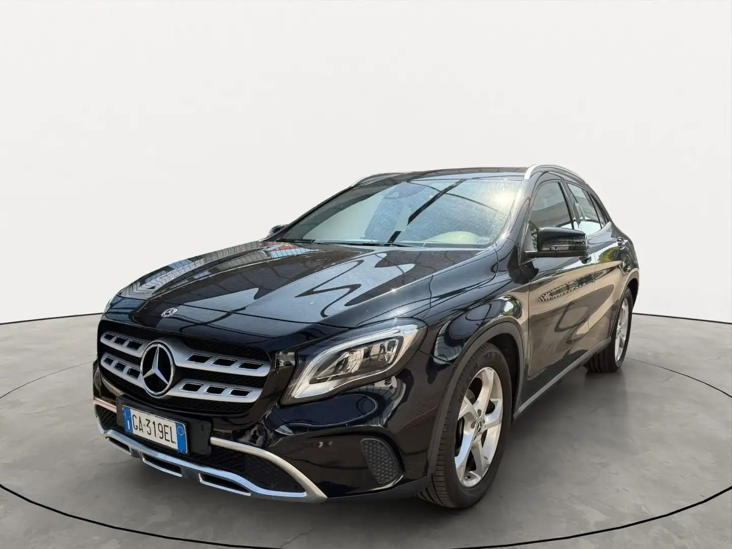 Mercedes-Benz GLA 180 GLA 180 Sport auto Nero - 1