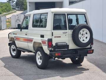 Landcruiser 2,4 FRP-Top 4WD TD