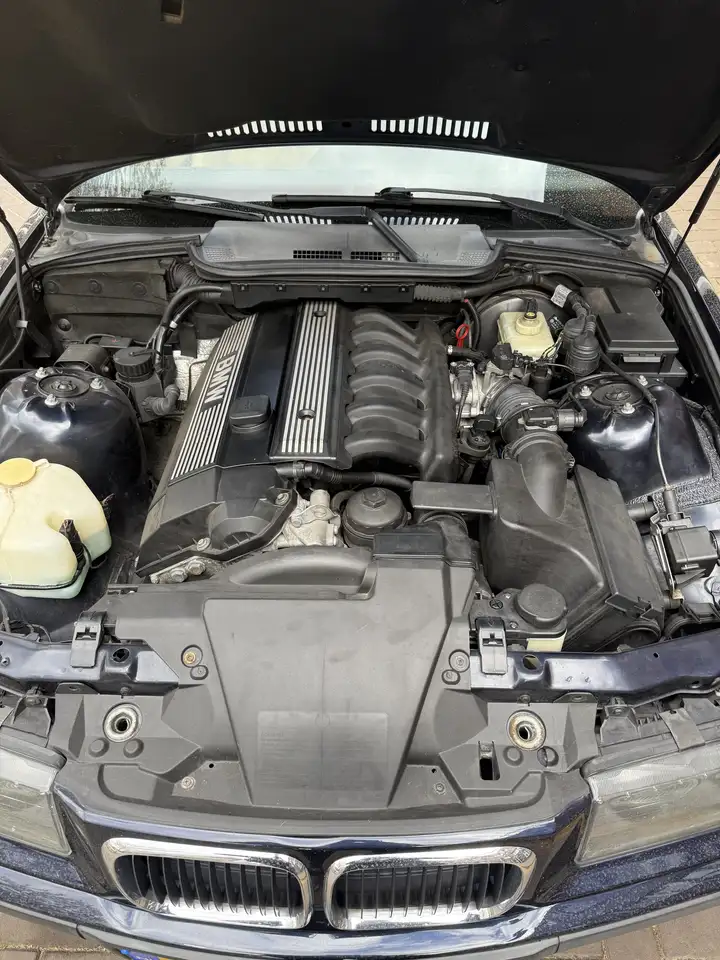 BMW 328i Cabrio Executıive, foto 12