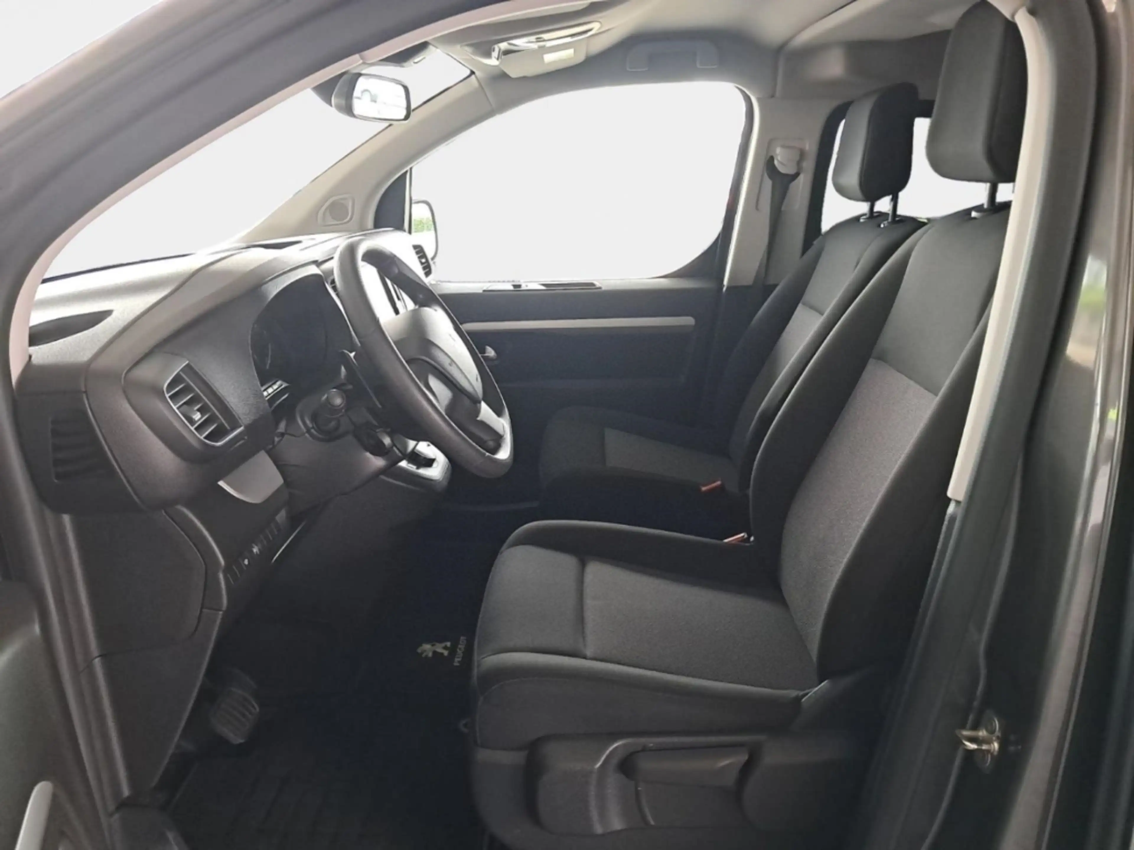 Peugeot Traveller 2.0BHDi 180 L2 Business+KAMERA+CARPLAY — photo 12