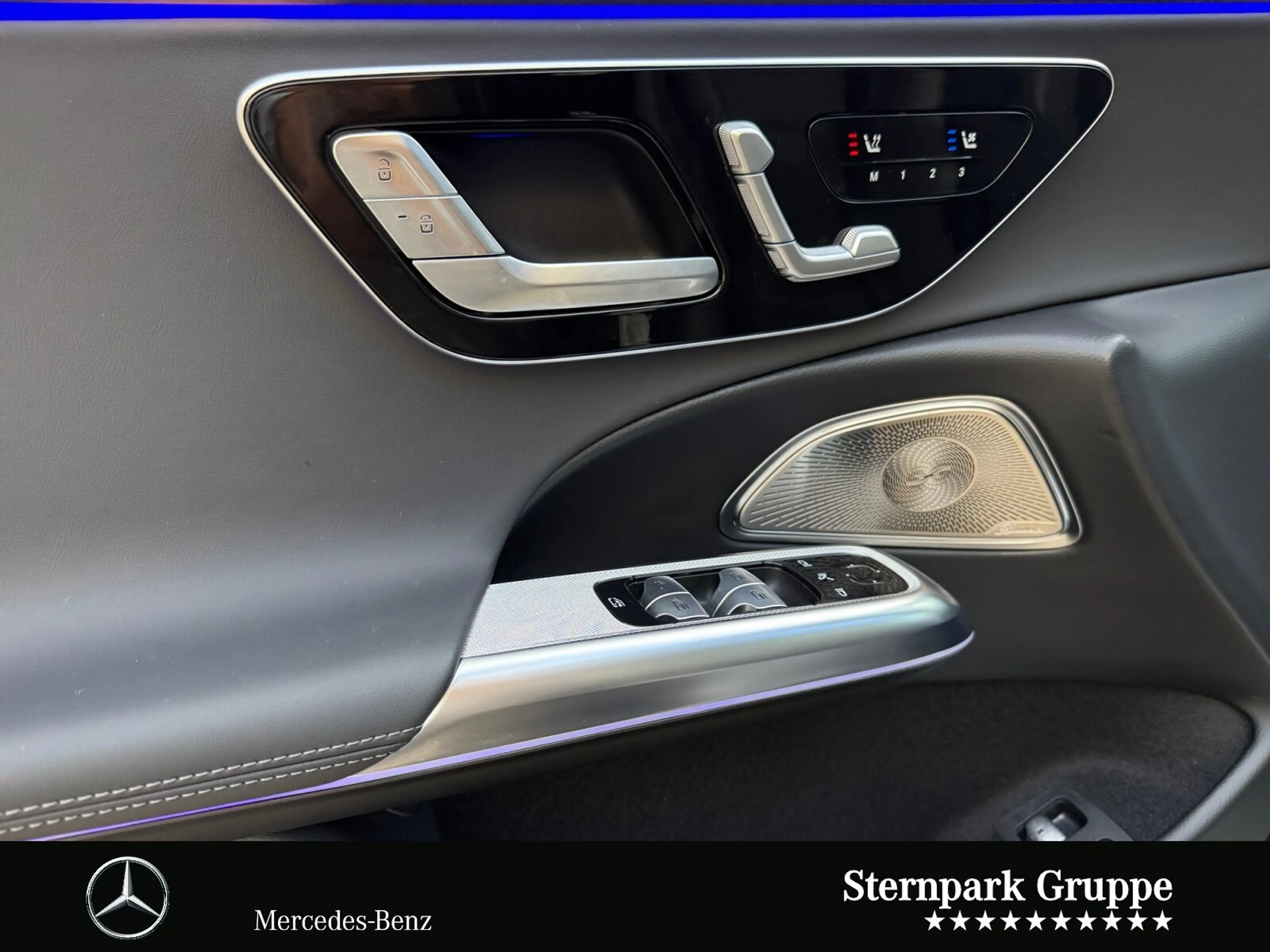 Mercedes-Benz E 53 AMG E 53 HYBRID 4M T Pano+SUPER+AHK+Distro+HuD+GUARD — photo 10