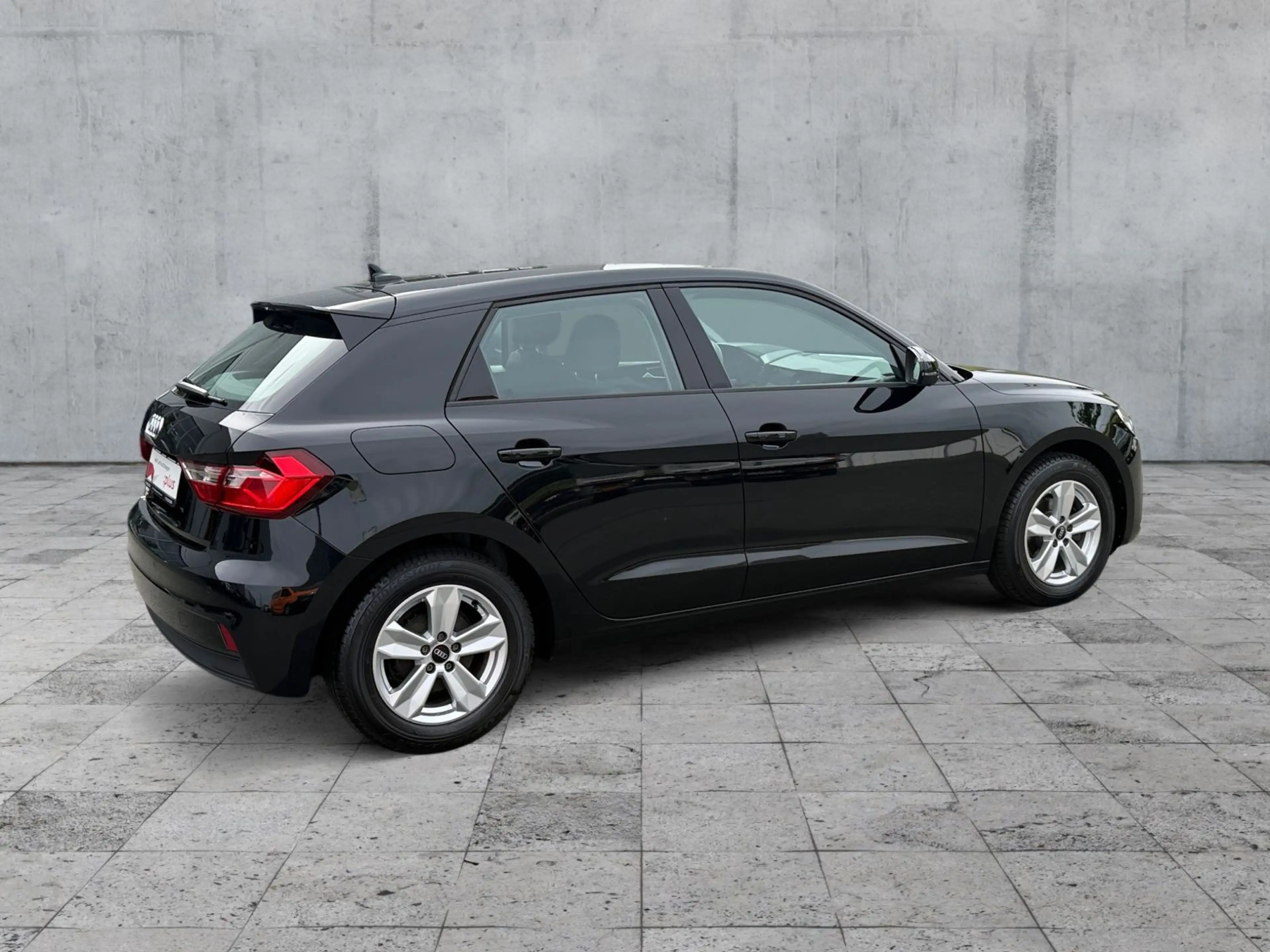 Audi A1 25 TFSI SHZ+PDC+DAB+KLIMA+BLUETOOTH — photo 6
