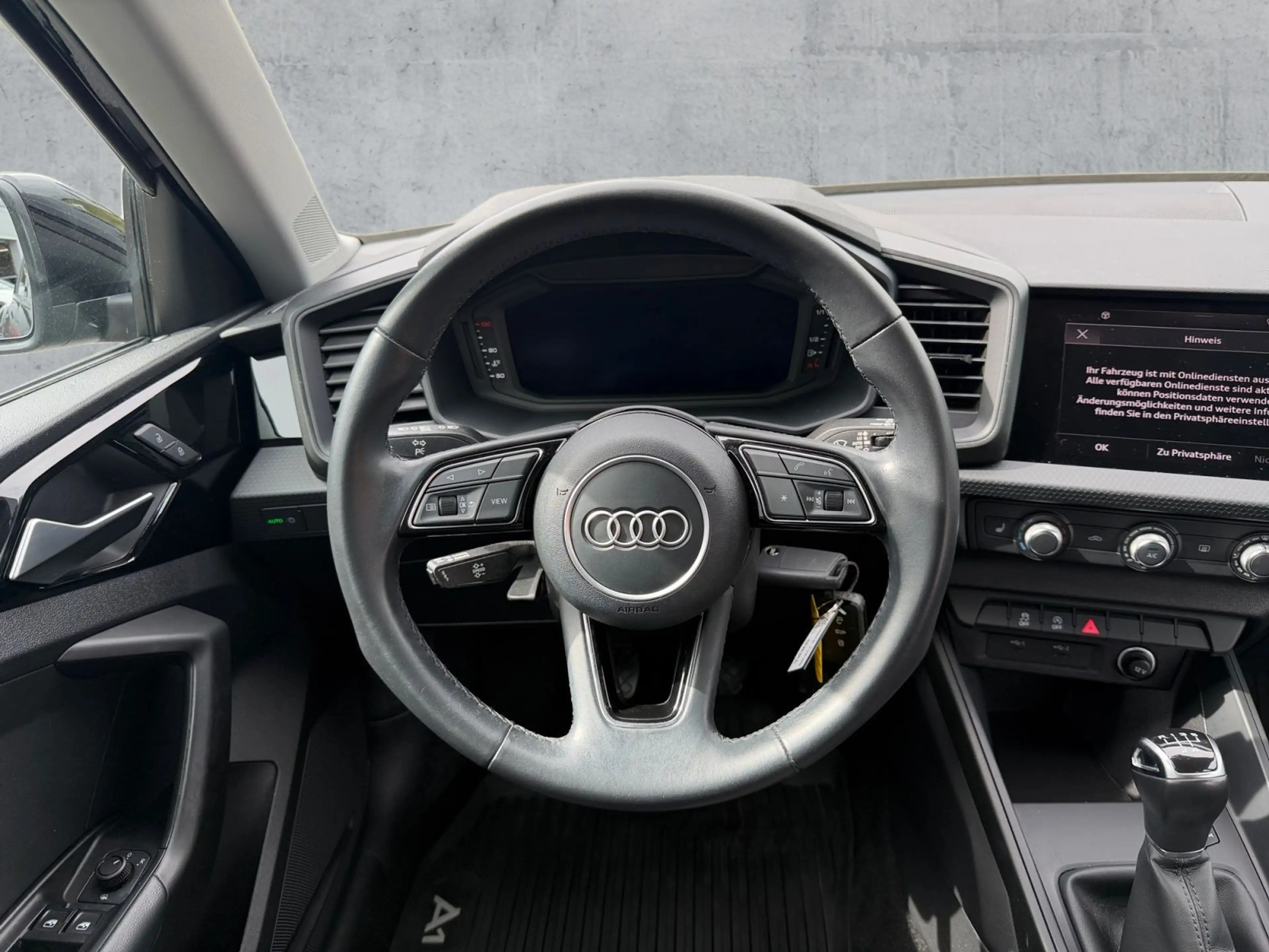 Audi A1 25 TFSI SHZ+PDC+DAB+KLIMA+BLUETOOTH — photo 10