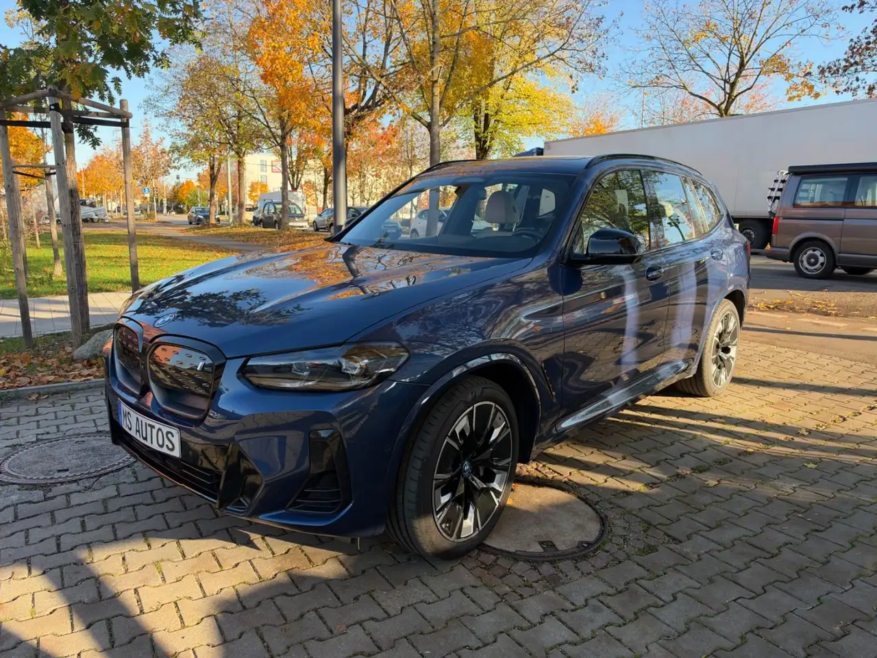 BMW iX3
