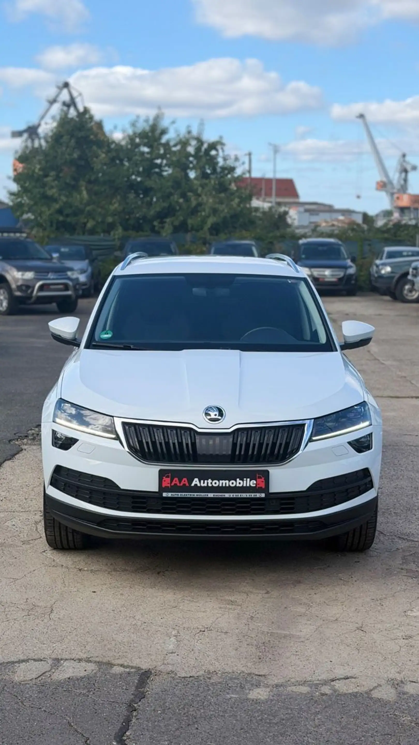 Skoda Karoq 1,5 1 Hand 81000km — photo 2